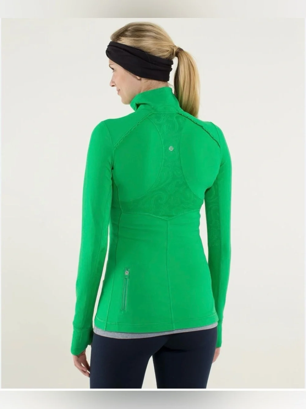 lululemon athletica fabric short